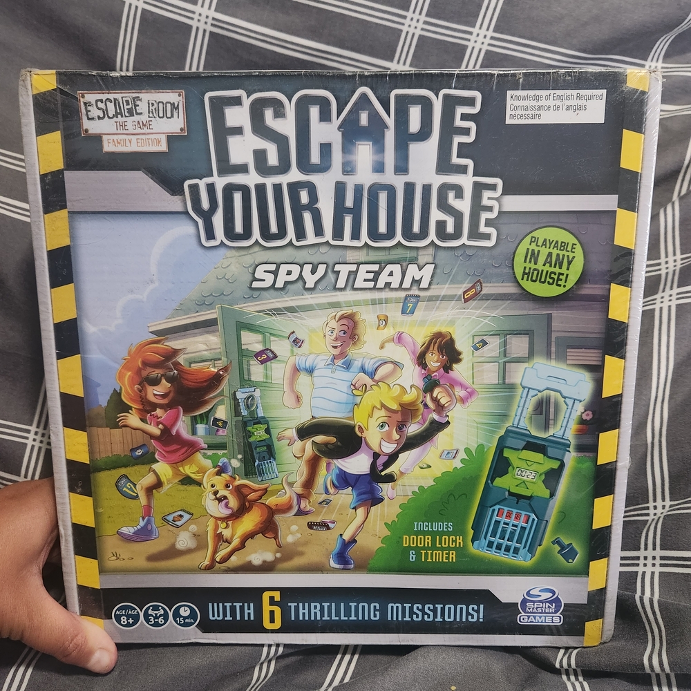 Escape Your House Spy Team Game
